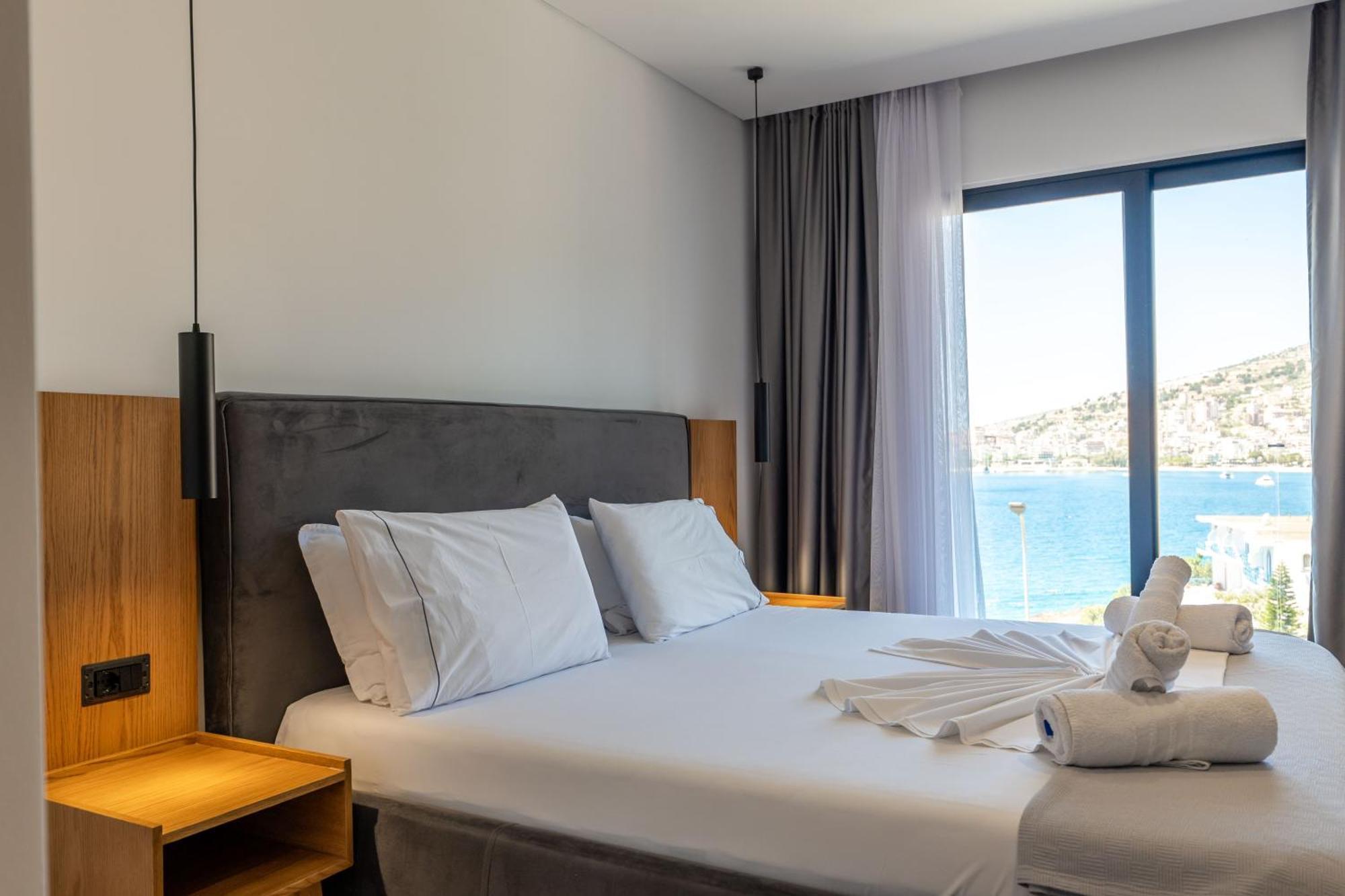 Hotel Vola Sarande Exterior photo